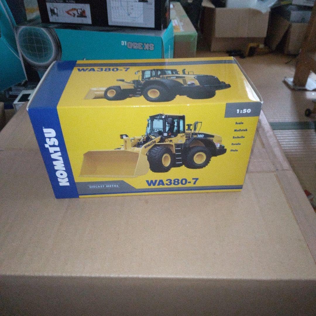 コマツ建機 WA380-7 ホイールローダー 1/50 D KOMATSU ホイール